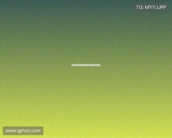 神楽坂恵：岁月沉淀的温柔，光影交织的灵魂